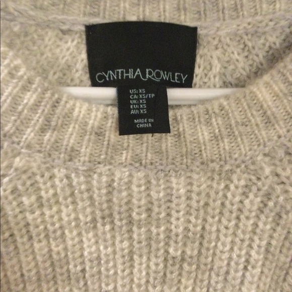 NWOT-CYNTHIA ROWLEY knitted sweater (XS) - Picture 4 of 4